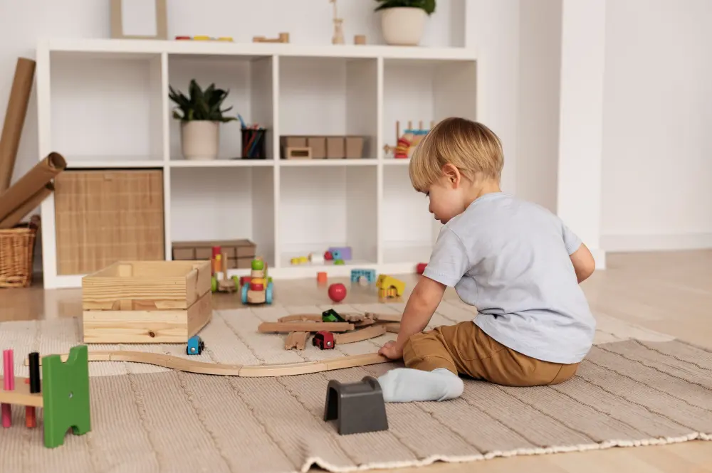 Jeux en bois et chambre d’enfant : comment les intégrer à la décoration ? 1 Jeu en bois chambre enfant